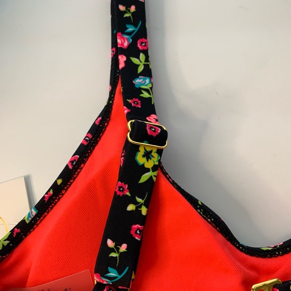 Cyn & Luca Swimsuit Top floral print/ Blqck Large - Picture 10 of 16